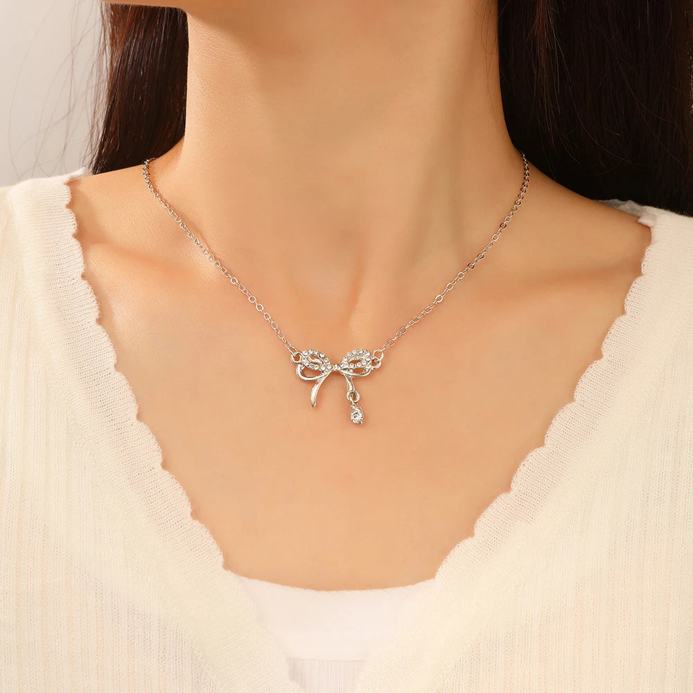 Korean Fashion Bow Necklace for Women Girls Silver Color Elegant Zircon Necklaces Sparkle Clavicular Chain New Jewelry 2025 kendra scott